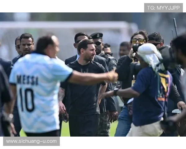 梅西社交媒体被土耳其球迷热情围攻呼吁加盟加拉塔萨雷